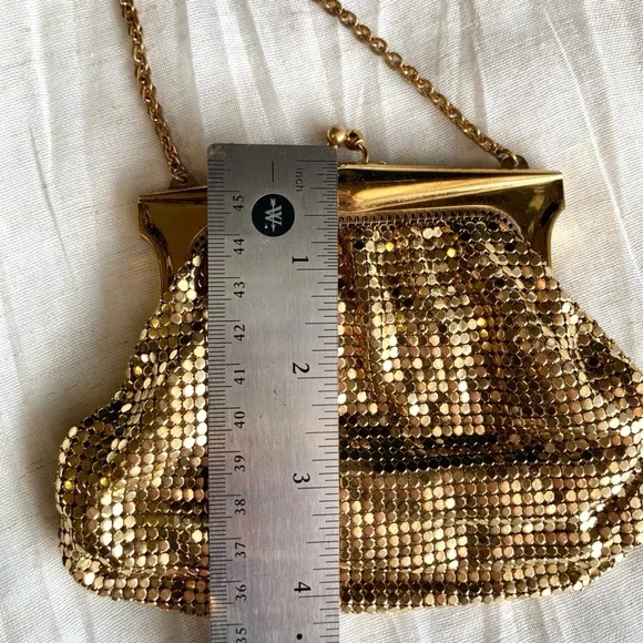 Vintage Whiting & Davis Goldtone Metal Mesh Mini Evening Bag Clutch Wristlet - Picture 15 of 17